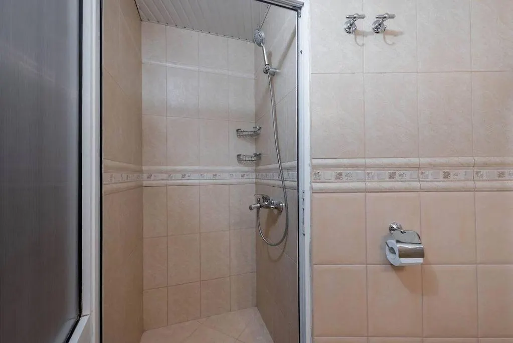Vazov Residence , Two Bedroom Top Centre Apartment 바르나