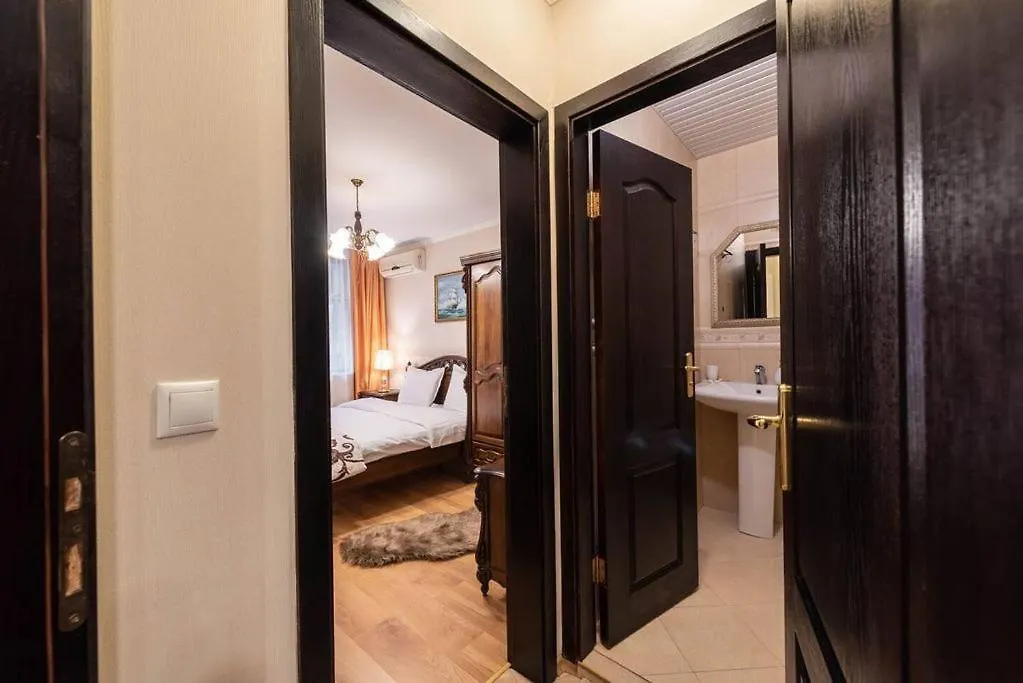 Vazov Residence , Two Bedroom Top Centre Apartment 바르나 불가리아