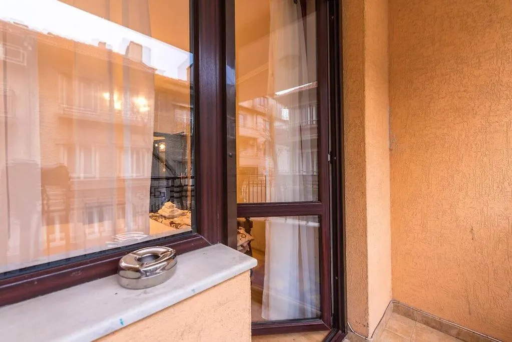 Vazov Residence , Two Bedroom Top Centre Apartment 바르나 불가리아